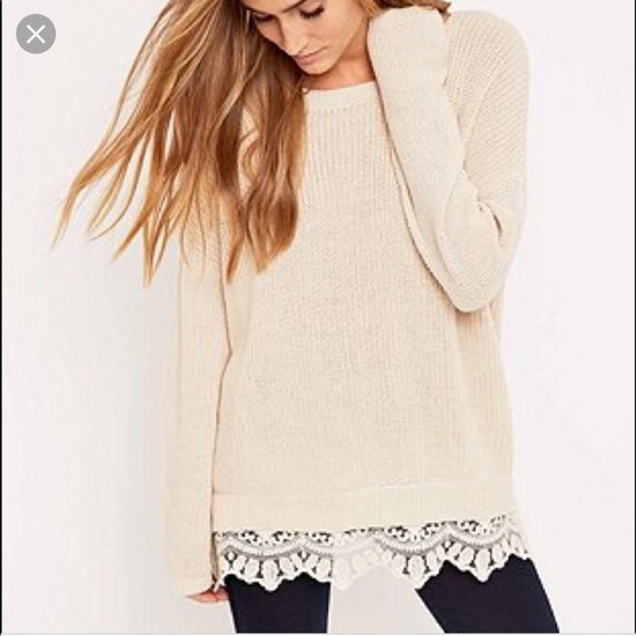 Anthropologie Sweaters - Anthro Pins and Needles Lace Trim Oversize Sweater